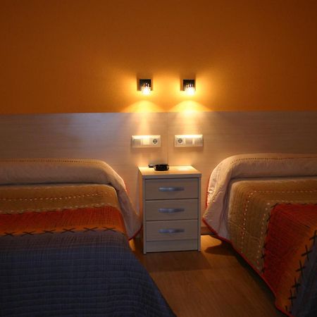 Hostal Hispanico I Salamanca Bagian luar foto