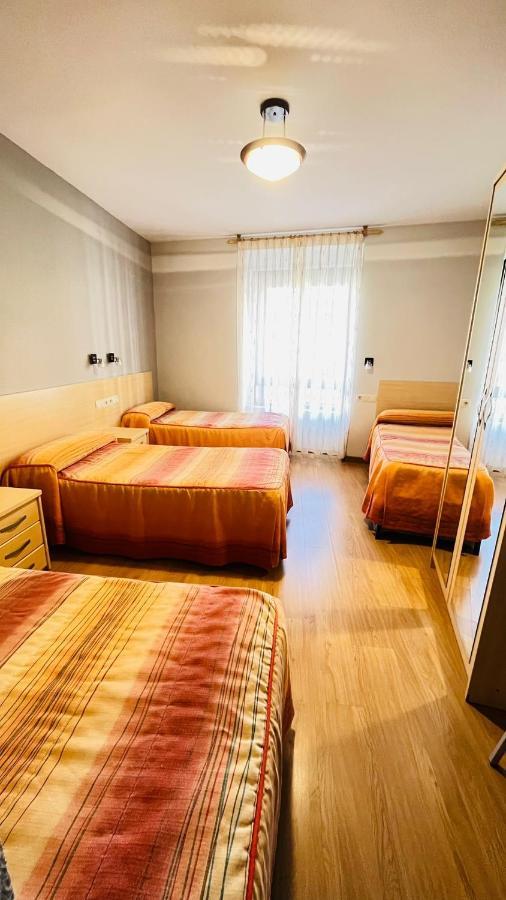 Hostal Hispanico I Salamanca Bagian luar foto