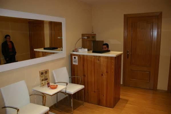 Hostal Hispanico I Salamanca Bagian luar foto